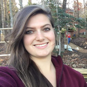 Meet your Posher, Laura